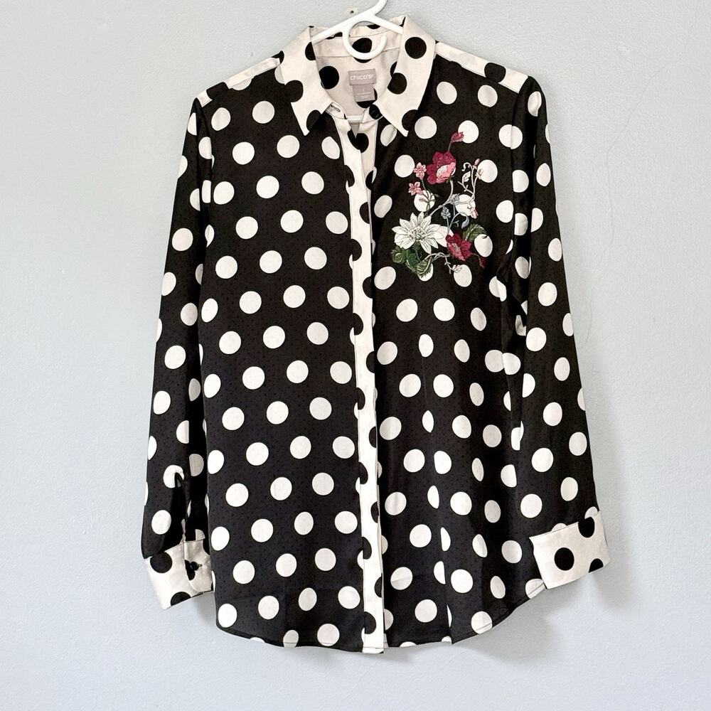 Chicos Blouse Size 1 Medium Black Cream Polka Dot Button Up Embroidered Flower